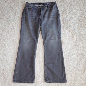 Women's Size 18 Lee Modern Series Gray Denim Jeans Curvy Fit Bootcut 31" Inseam